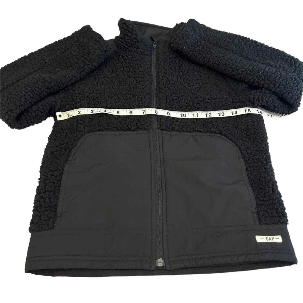 GAP Kids Girls Fuzzy Jacket Large 10-11 Black Full Zip Warm Cozy Winter Coat